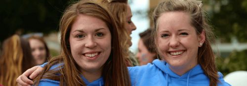 Pi Phi girls