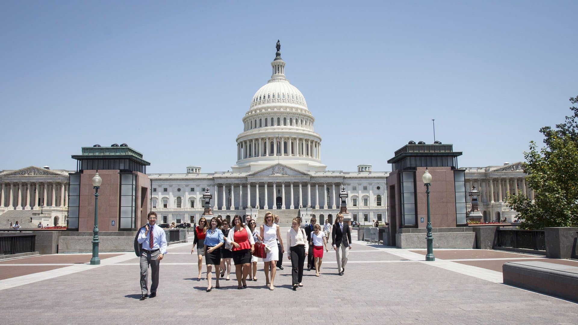WHIP Students on Capitol Hill