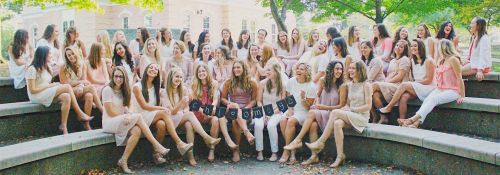 Chi Omega group photo.