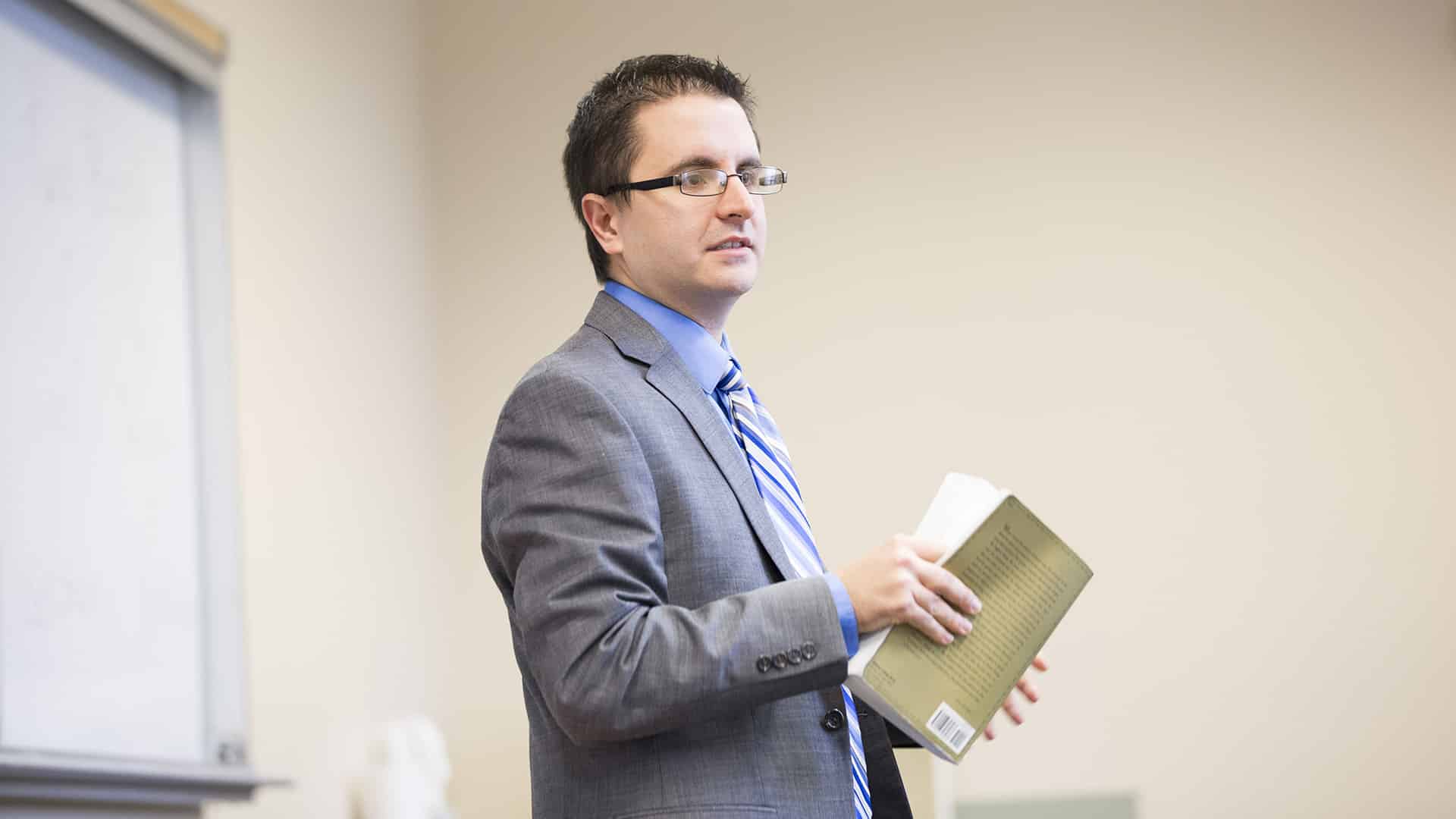 Matthew Gaetano teaching a class.