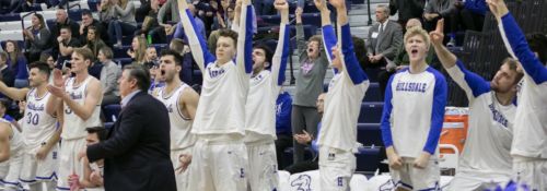 Charger Basketball Team Cheering