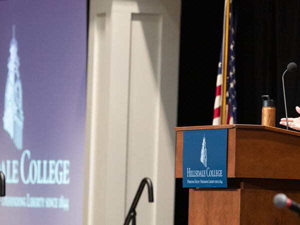 Hillsdale College Professor Young Discusses Christianity and the Liberal Arts at Freshman Foundation Lecture