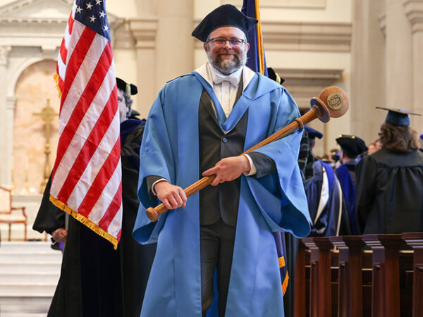 Stephen Smith provides remarks; faculty and students honored for teaching and academic excellence