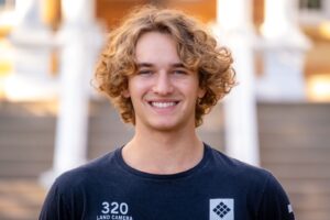 Logan Vayder