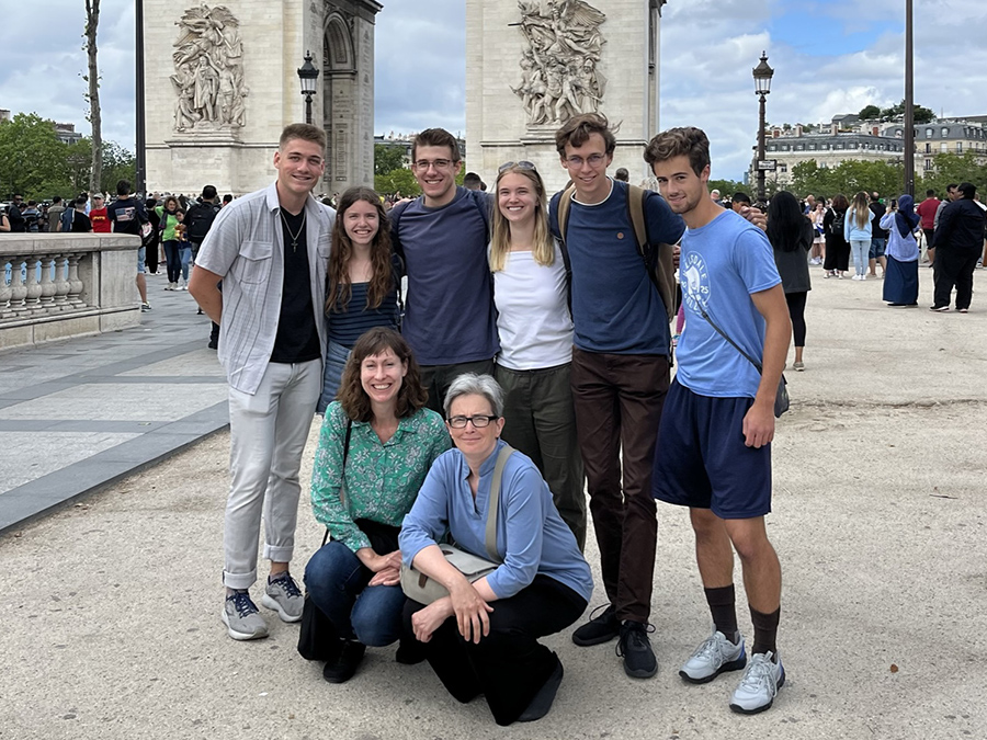 Hillsdale College French students studying abroad in France.